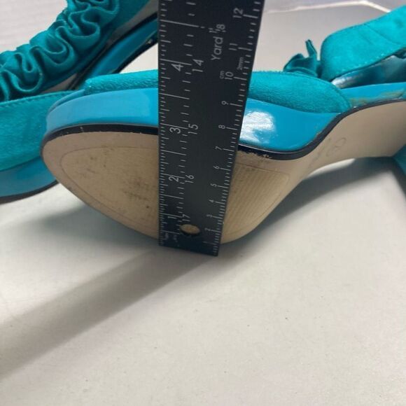 CATO Turquoise Ruffle Strap Hook & Loop Peep Toe Heels Size 7 - Picture 5 of 11